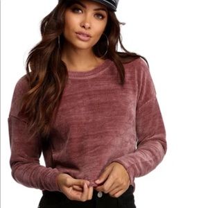 Women’s cropped sweater, size small